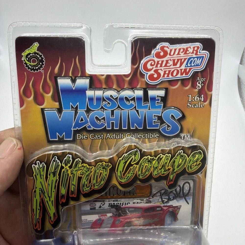 1/64 MUSCLE MACHINES NITRO COUPE STINGER Super Chevy‎ Show Bruce Boland